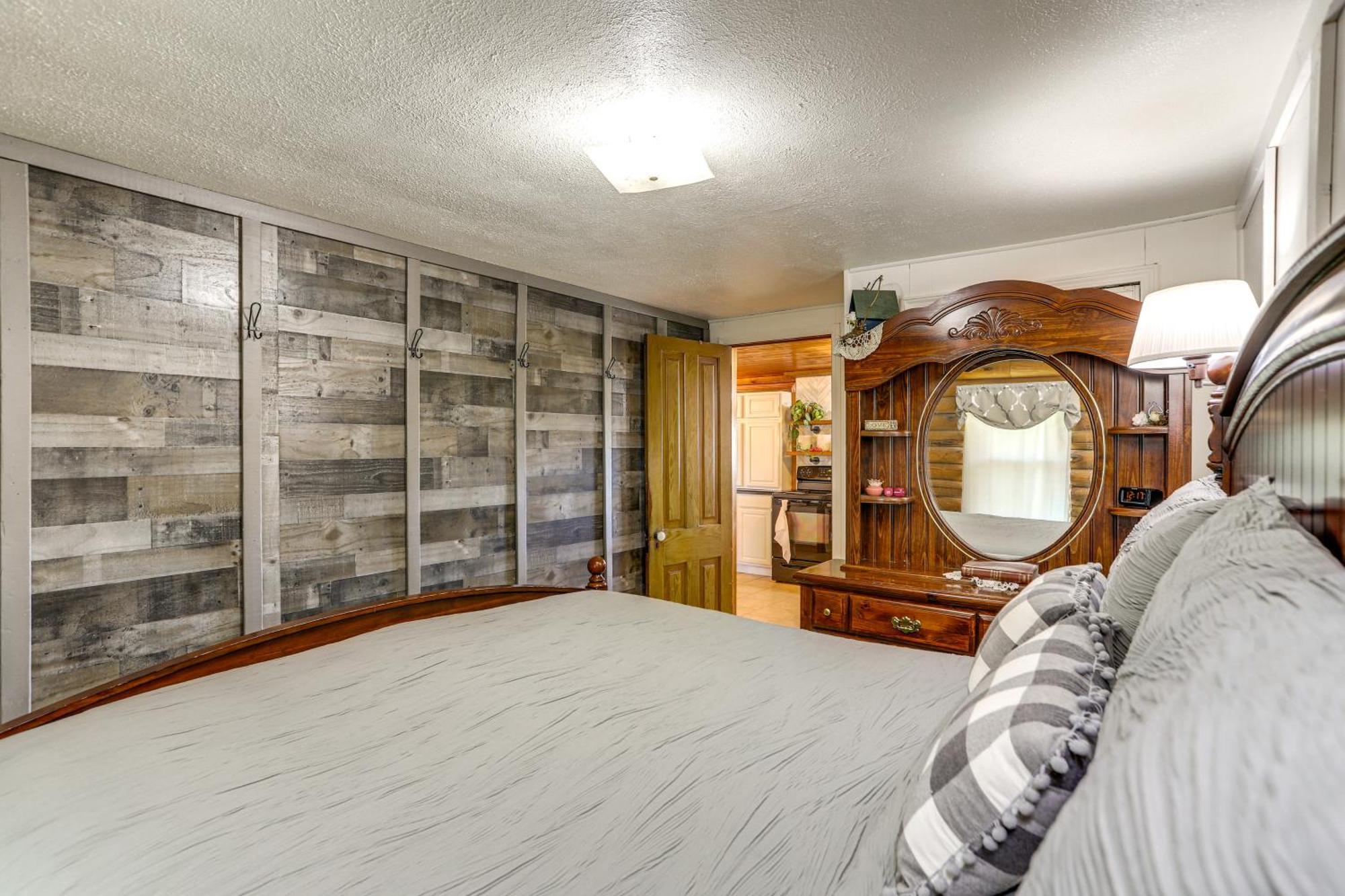 Quiet Shiloh Retreat With Spacious Yard And Fireplace! Luaran gambar